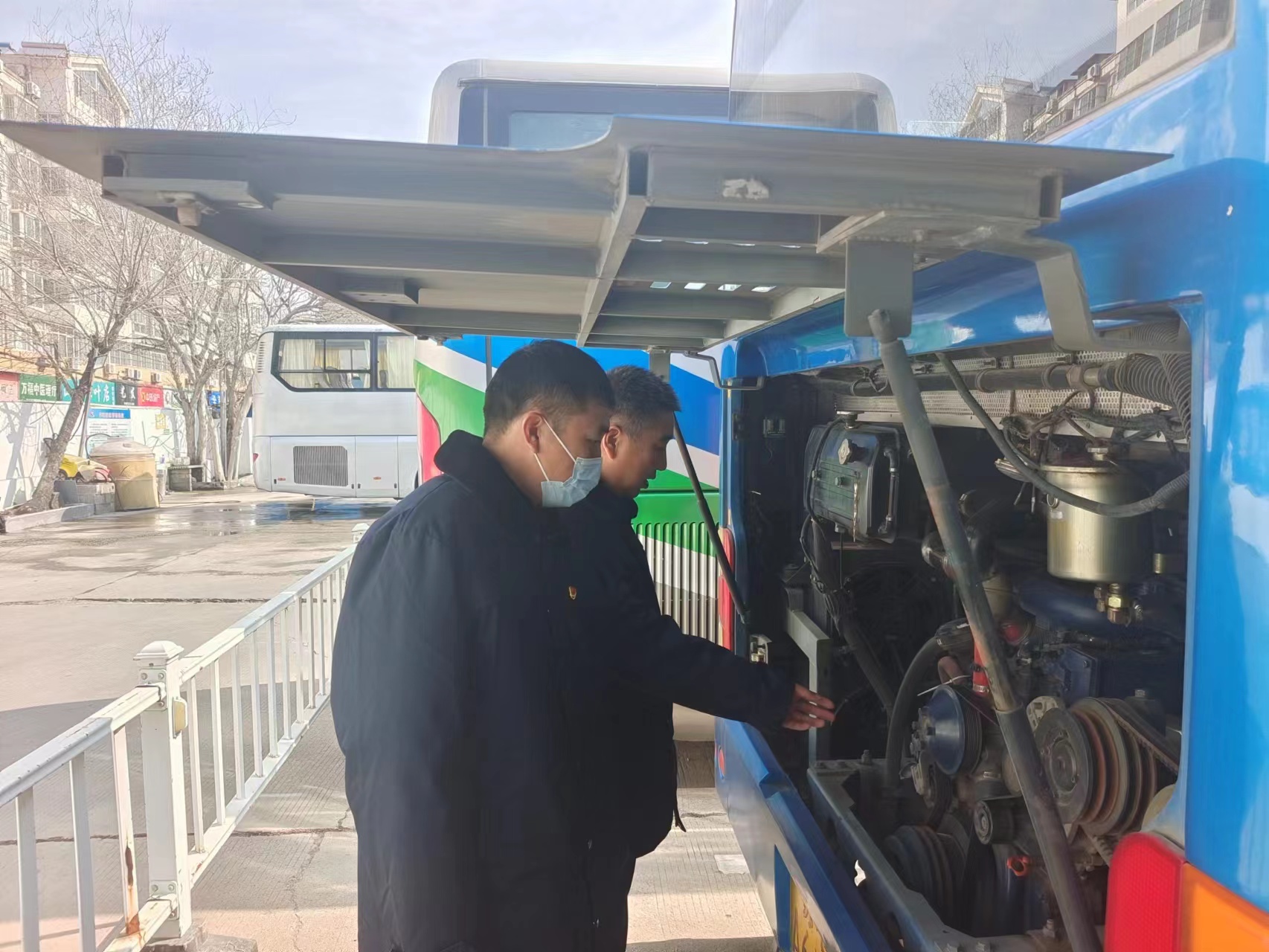 公交集團公交事業(yè)一部積極開(kāi)展“事故隱患排查月”活動(dòng)