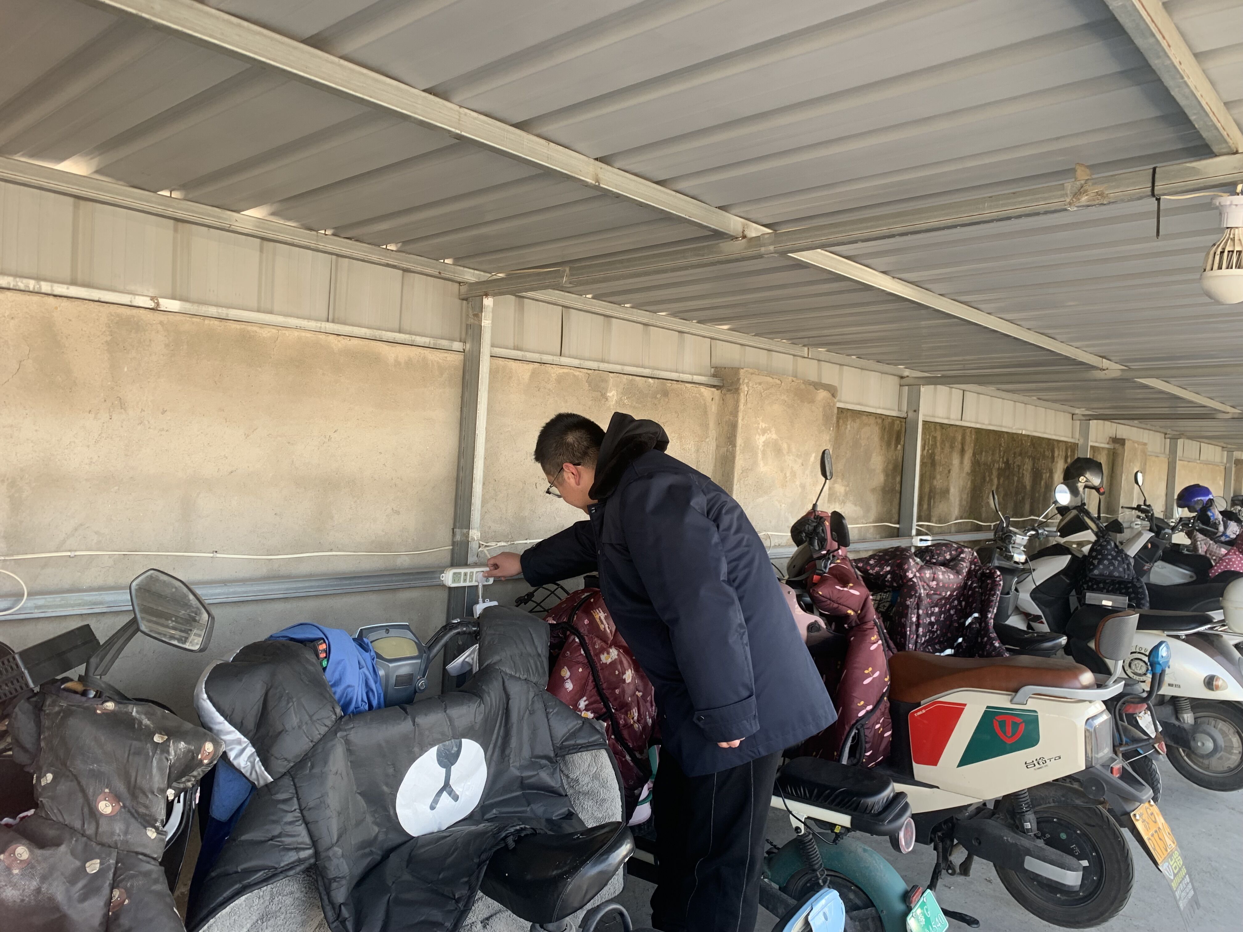 公交集團公交事業(yè)一部開(kāi)展安全綜合大檢查  時(shí)刻繃緊安全弦