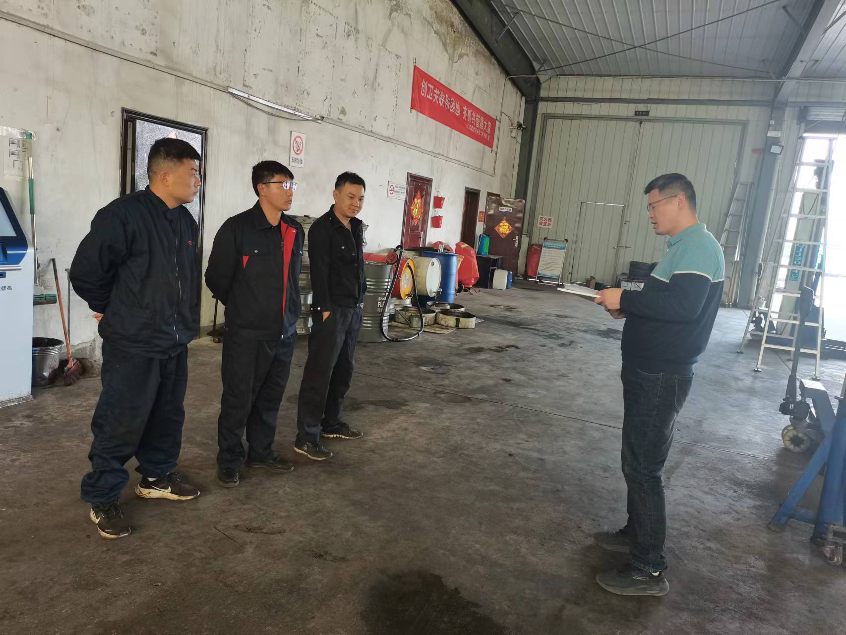 機務(wù)技術(shù)事業(yè)部組織開(kāi)展三電專(zhuān)項檢查工作