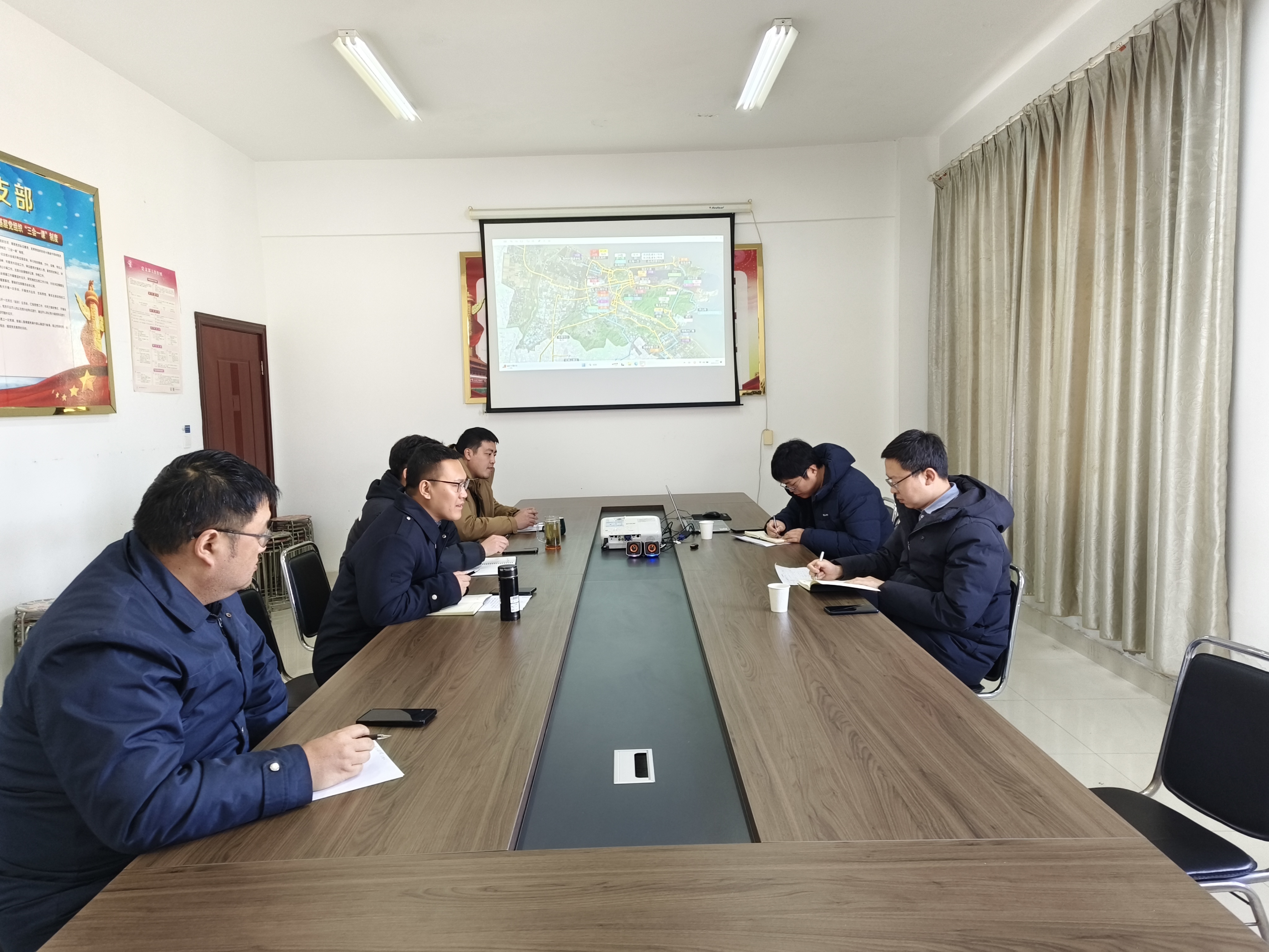 連云區住建局赴公交集團開(kāi)展工作調研