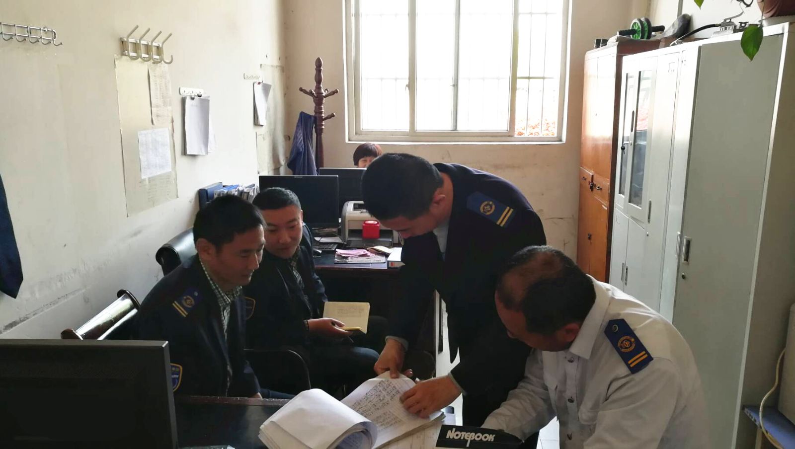 公交集團快速公司召開(kāi)機務(wù)臺賬規范化會(huì )議