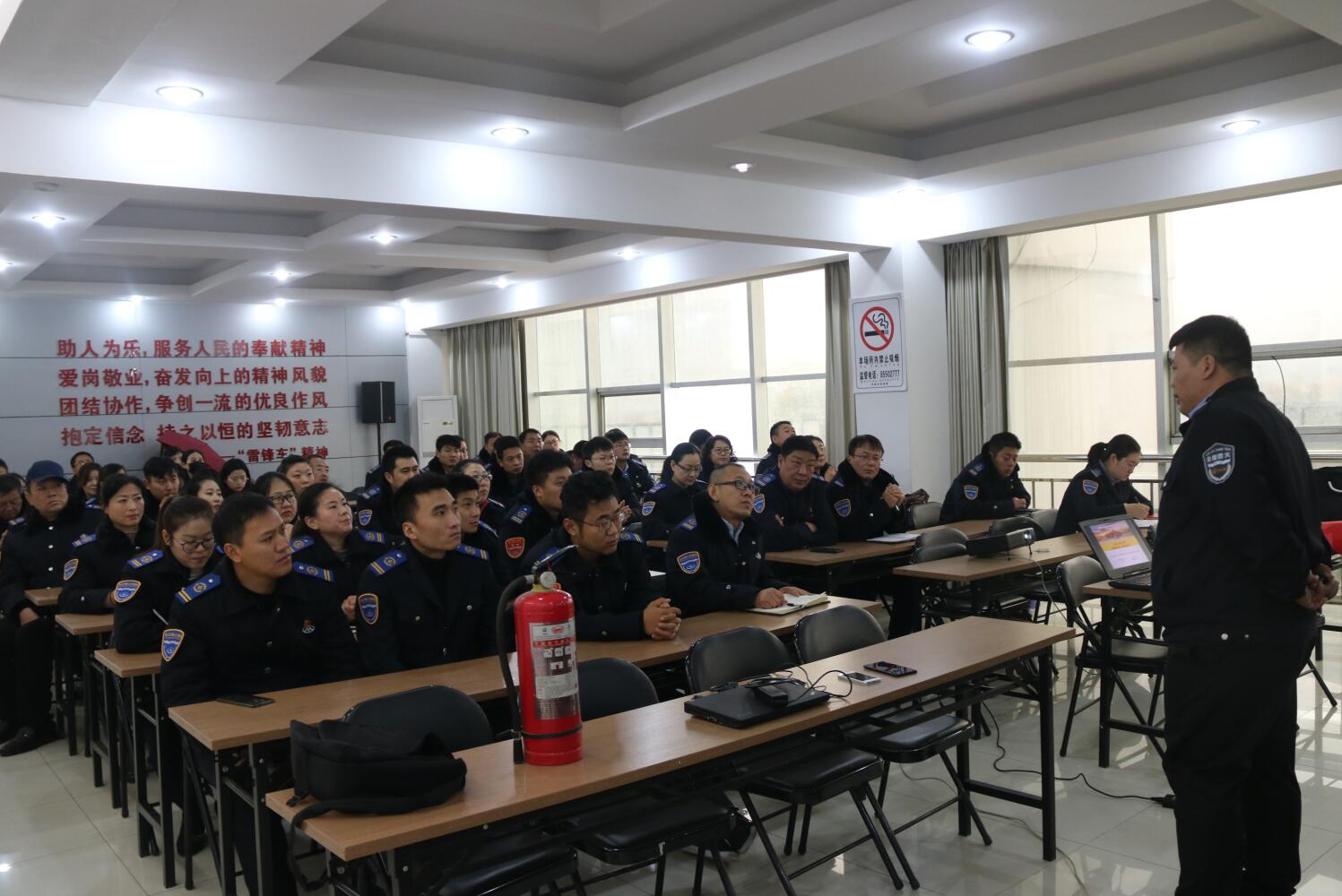 公交集團開(kāi)展“119”消防宣傳日活動(dòng)