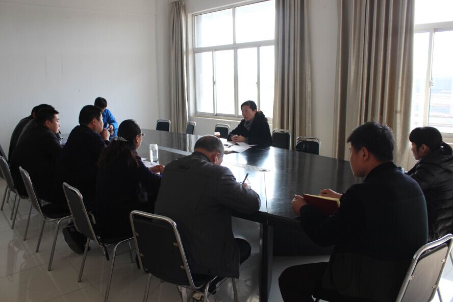 海通公交公司領(lǐng)導到東部公交指導QC質(zhì)量管理相關(guān)工作