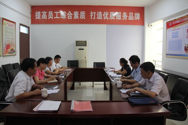 集團紀委、監察室到海通公交檢查指導工作