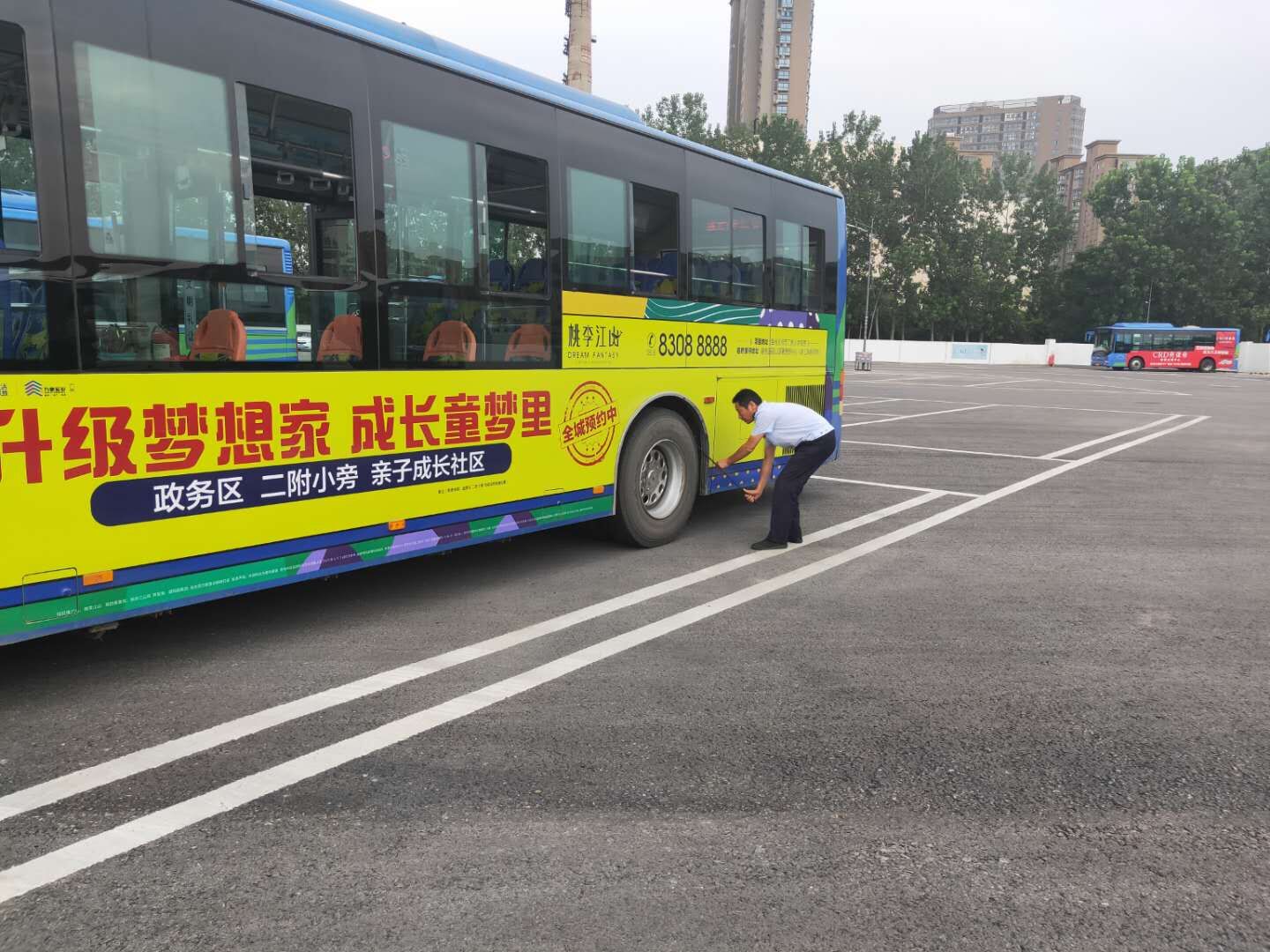 公交集團公交事業(yè)一部強化駕駛員 “一日三檢”常規檢查