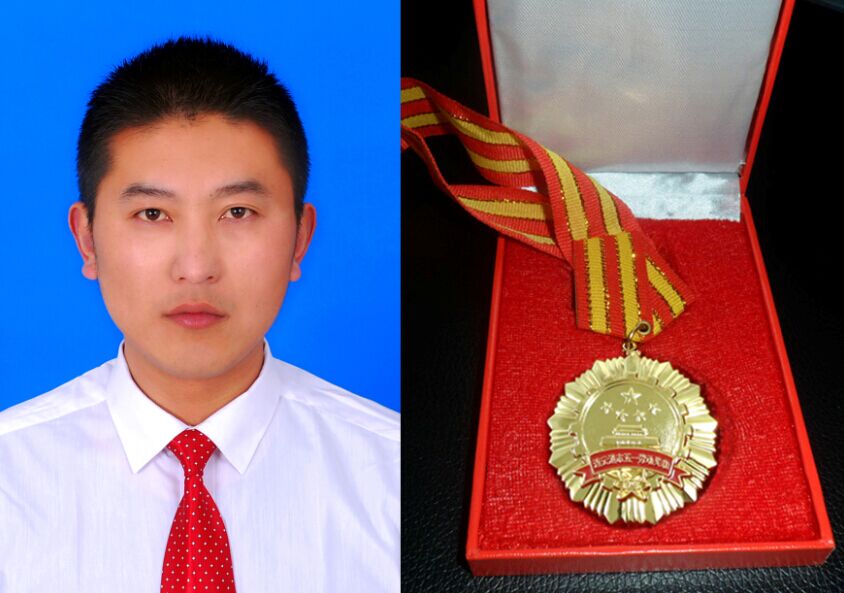 公交新浦公司駕駛員樊燕飛喜獲市“五一勞動(dòng)獎?wù)隆?/></a></em>
        <div>
        <span><a href=