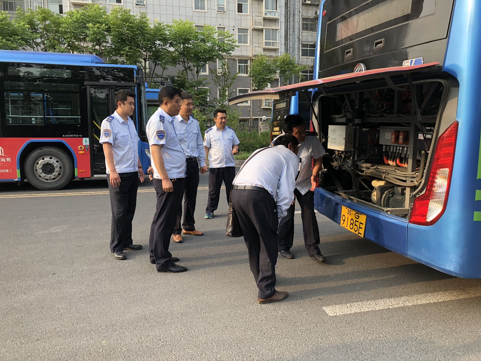 公交集團權屬單位開(kāi)展“安全生產(chǎn)月”安全專(zhuān)項檢查