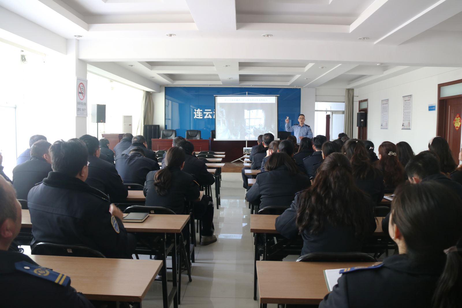 消防安全無(wú)小事|公交集團開(kāi)展消防安全知識講座