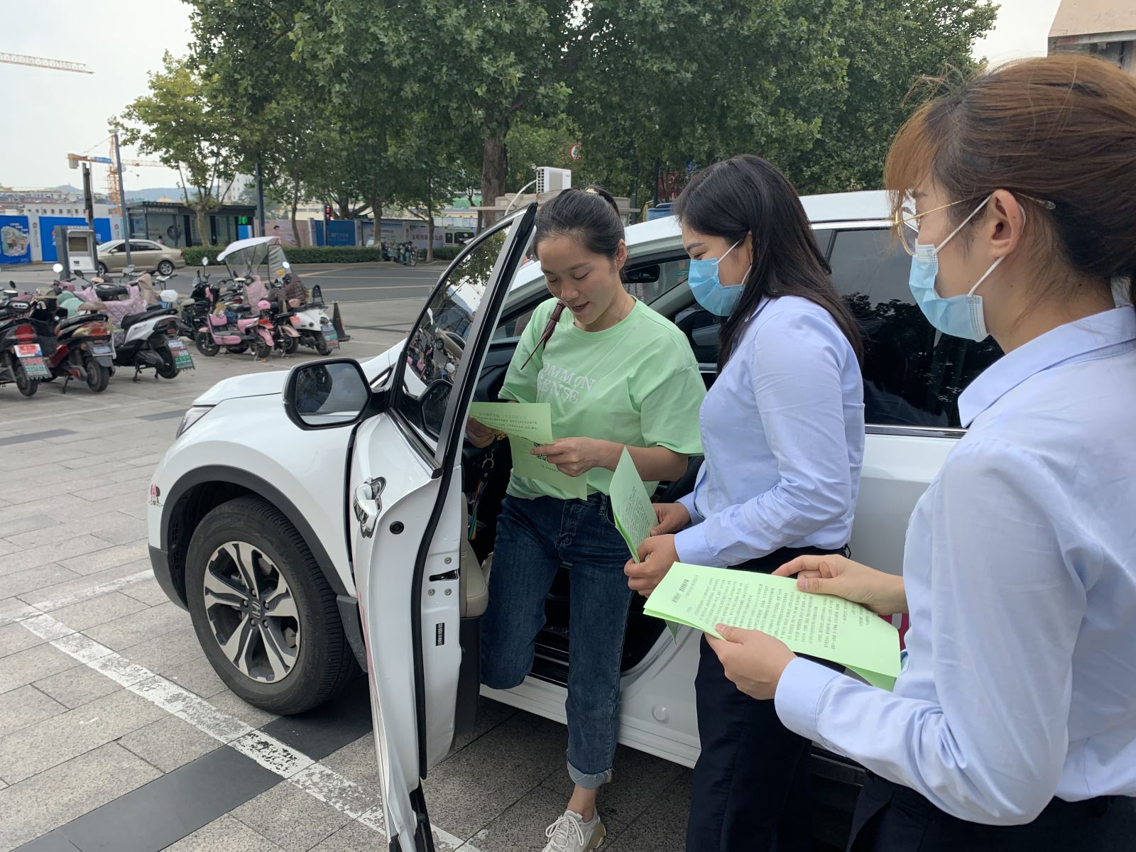 公交集團開(kāi)展2020年公交出行宣傳周暨無(wú)車(chē)日活動(dòng)