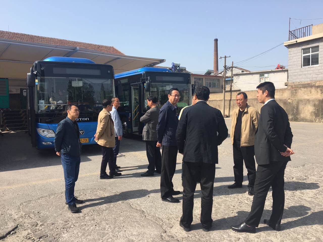 公交集團領(lǐng)導關(guān)注西城充電站停電期間車(chē)輛分流情況