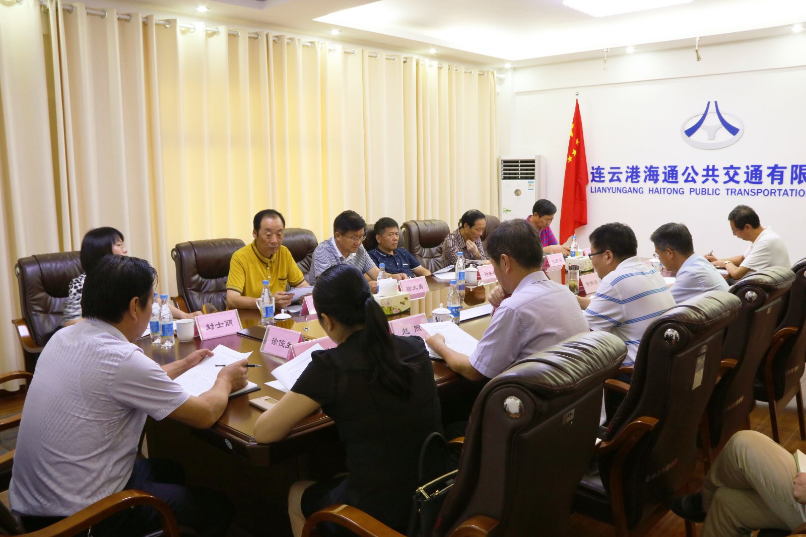 市人大常委會(huì )領(lǐng)導蒞臨海通公交專(zhuān)題調研