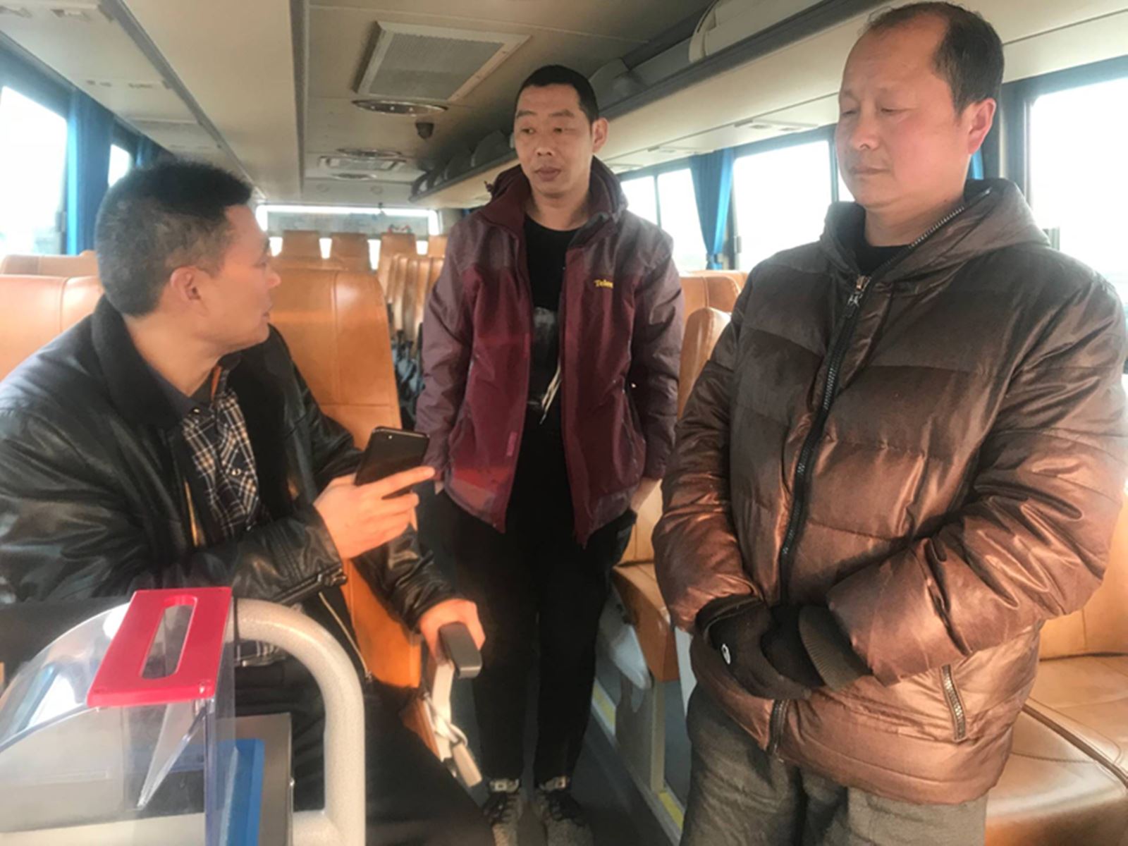 公交集團經(jīng)營(yíng)發(fā)展事業(yè)部對新進(jìn)駕駛員開(kāi)展應急處置培訓