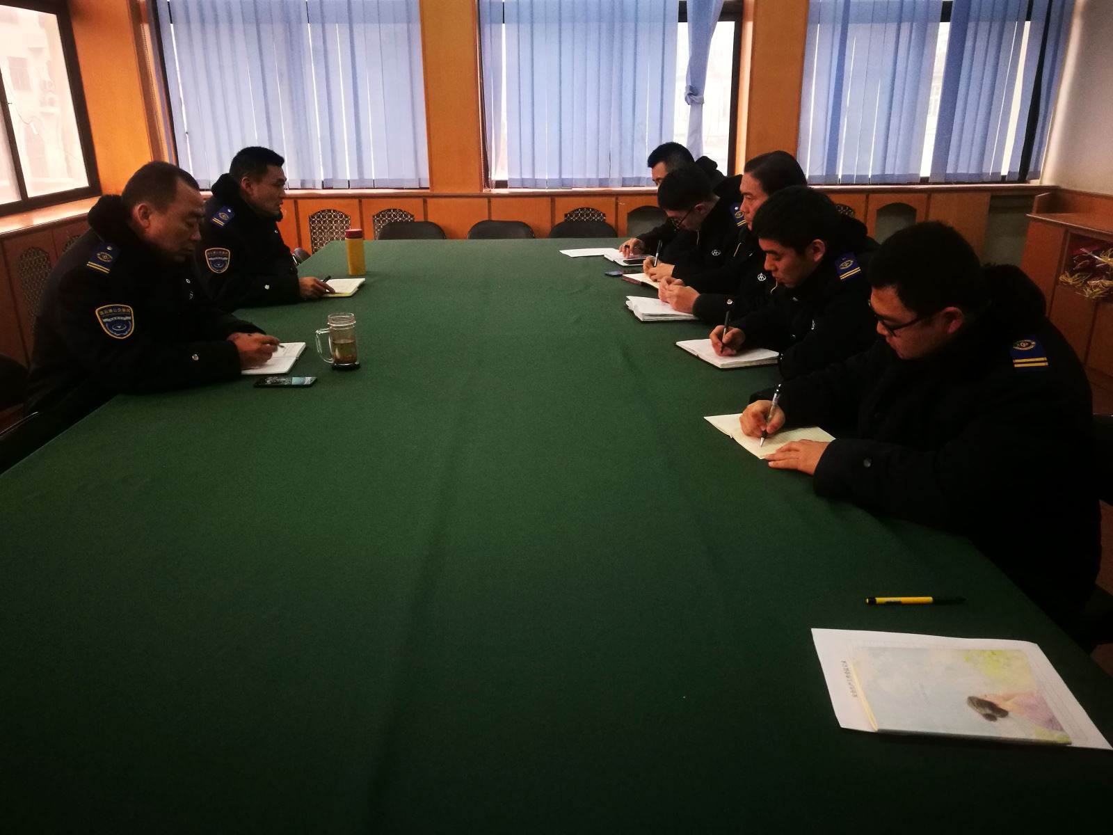 公交經(jīng)營(yíng)發(fā)展事業(yè)部召開(kāi)春節前工作部署會(huì )議