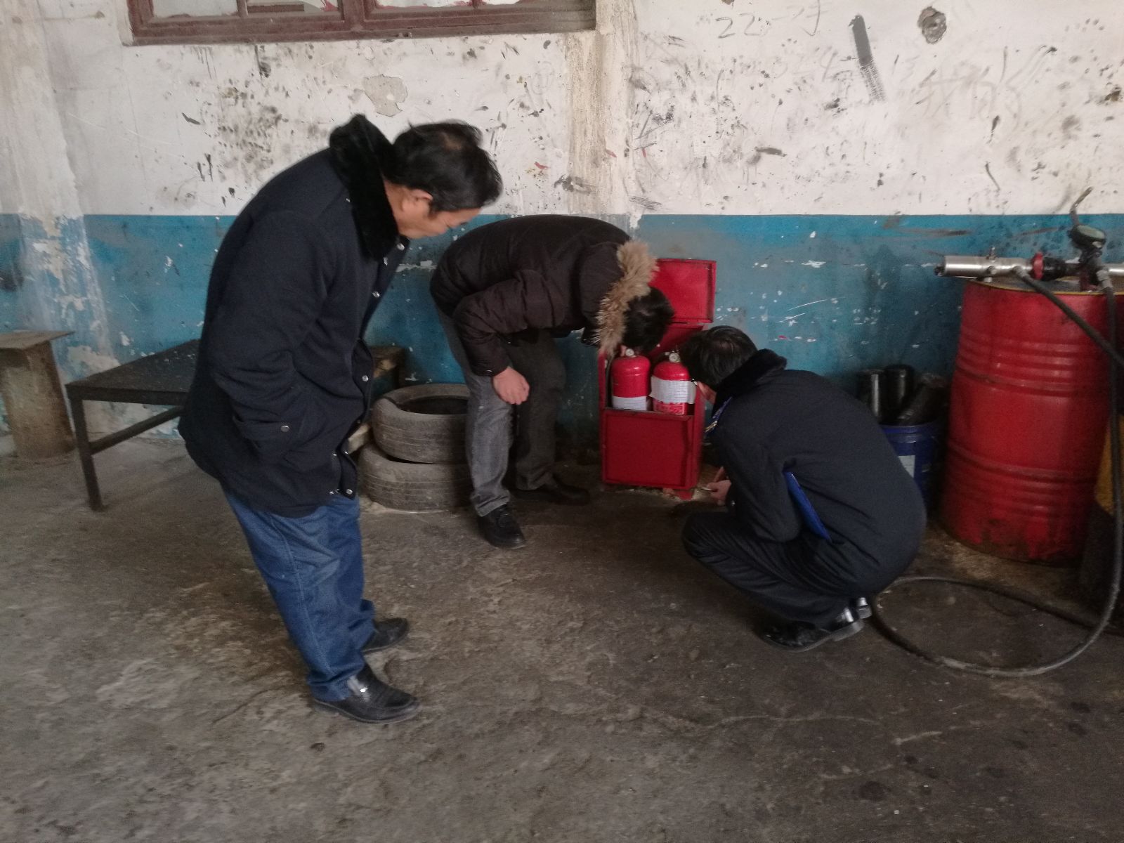 公交集團維修公司開(kāi)展安全生產(chǎn)大檢查