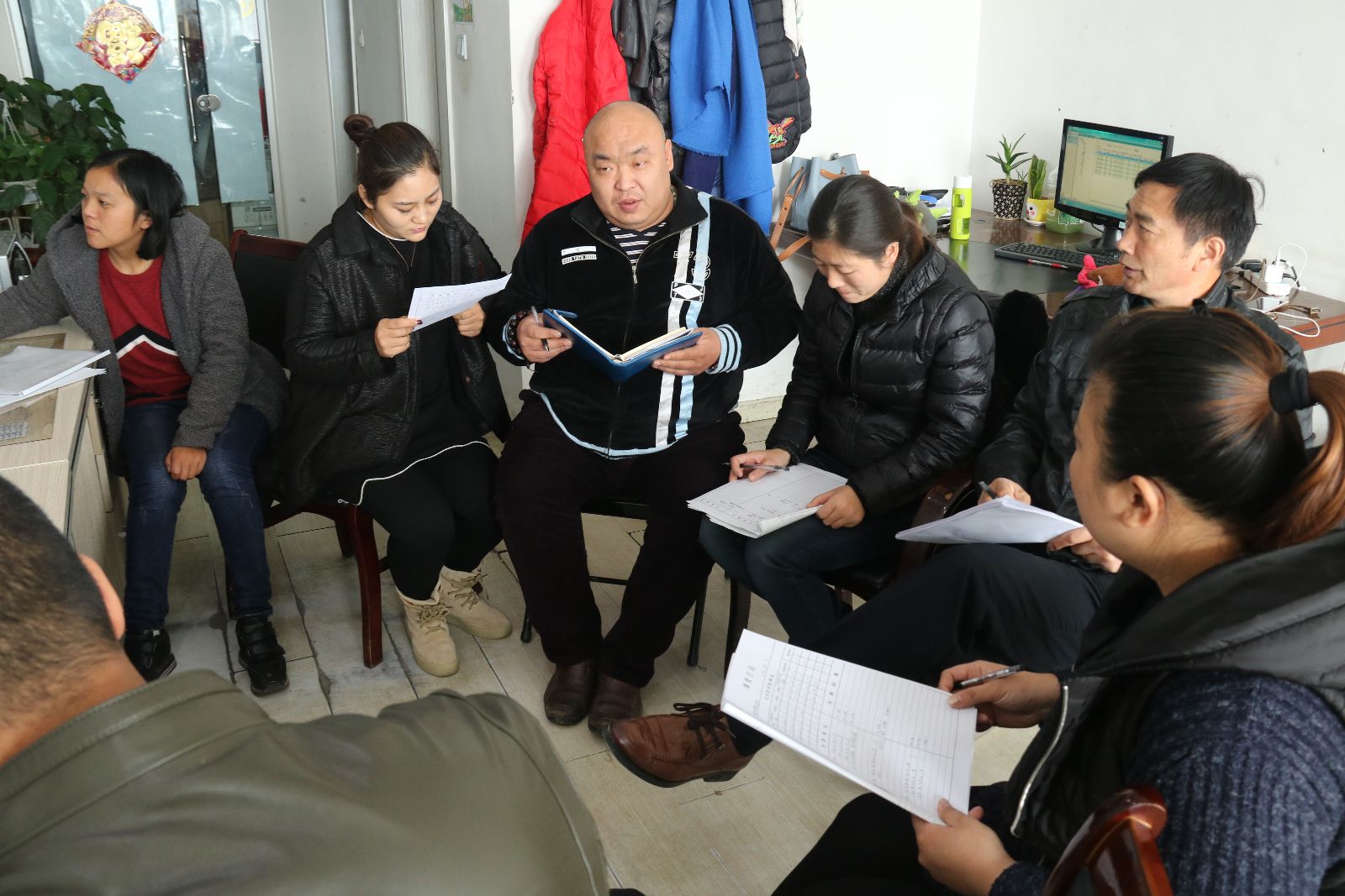 公交新浦公司開(kāi)展車(chē)隊與信息中心交流學(xué)習活動(dòng)