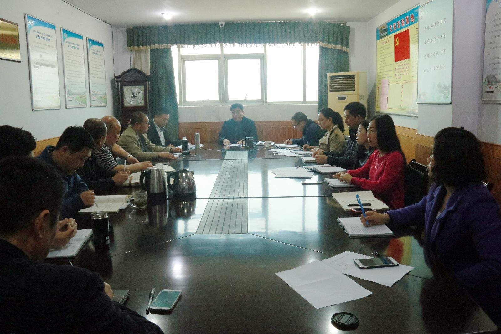 公交新浦公司積極開(kāi)展文明城市創(chuàng  )建工作