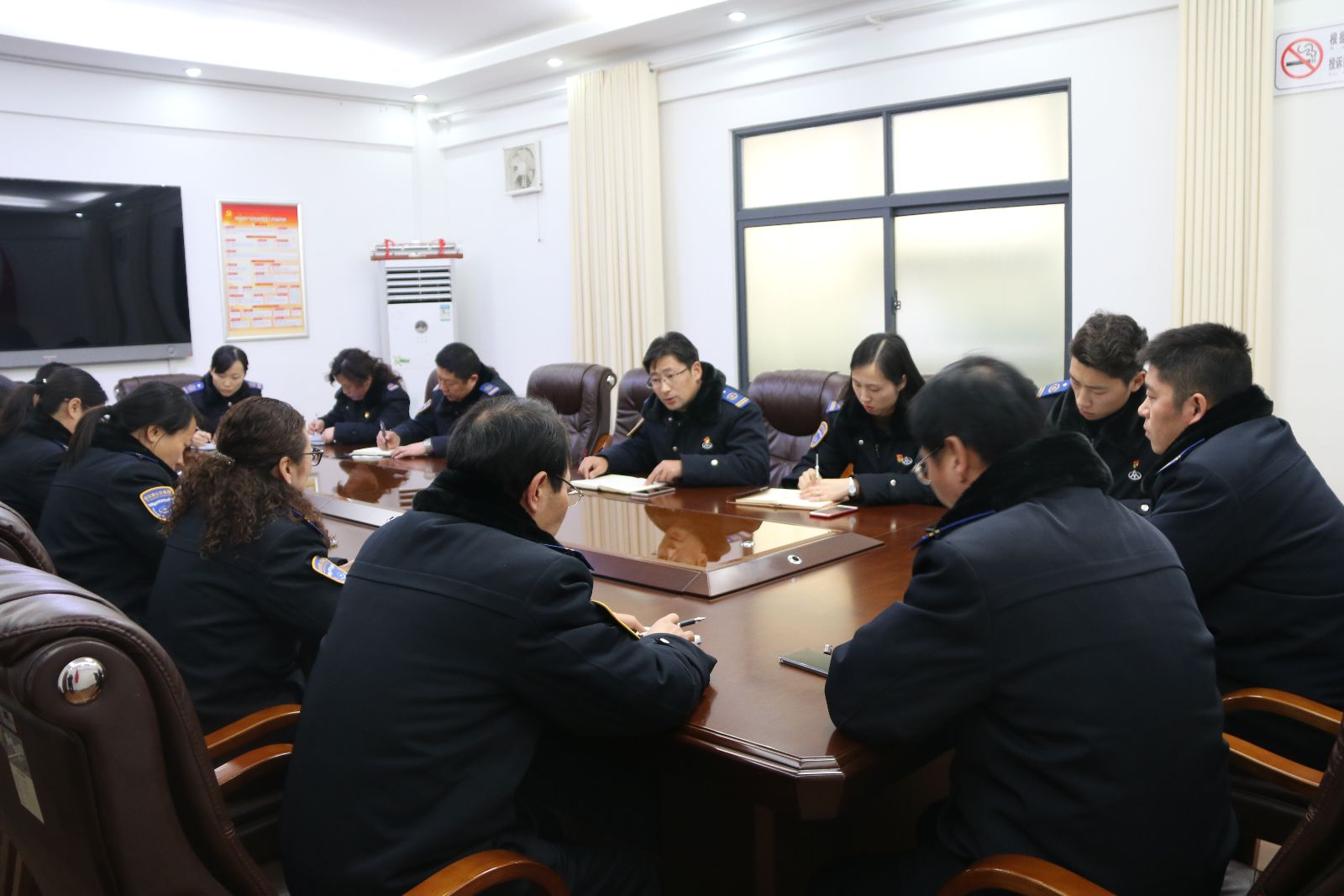 公交集團召開(kāi)2018年節后收心會(huì )