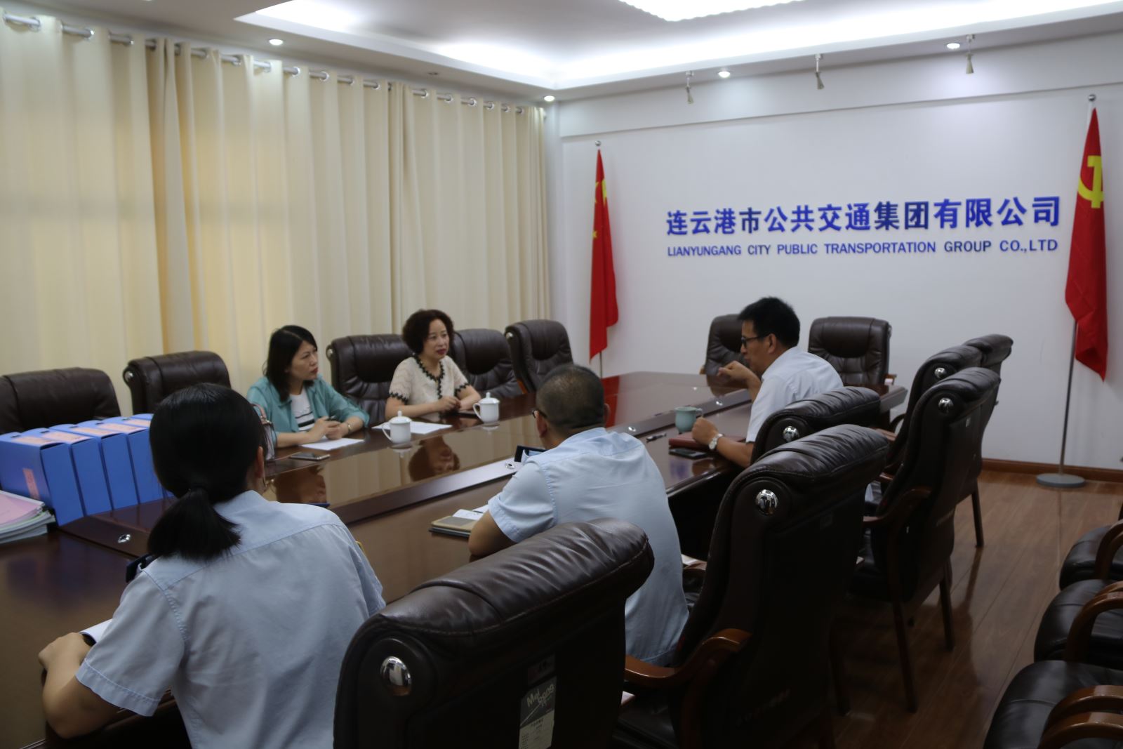 交通控股集團到公交集團督查安全生產(chǎn)月活動(dòng)開(kāi)展