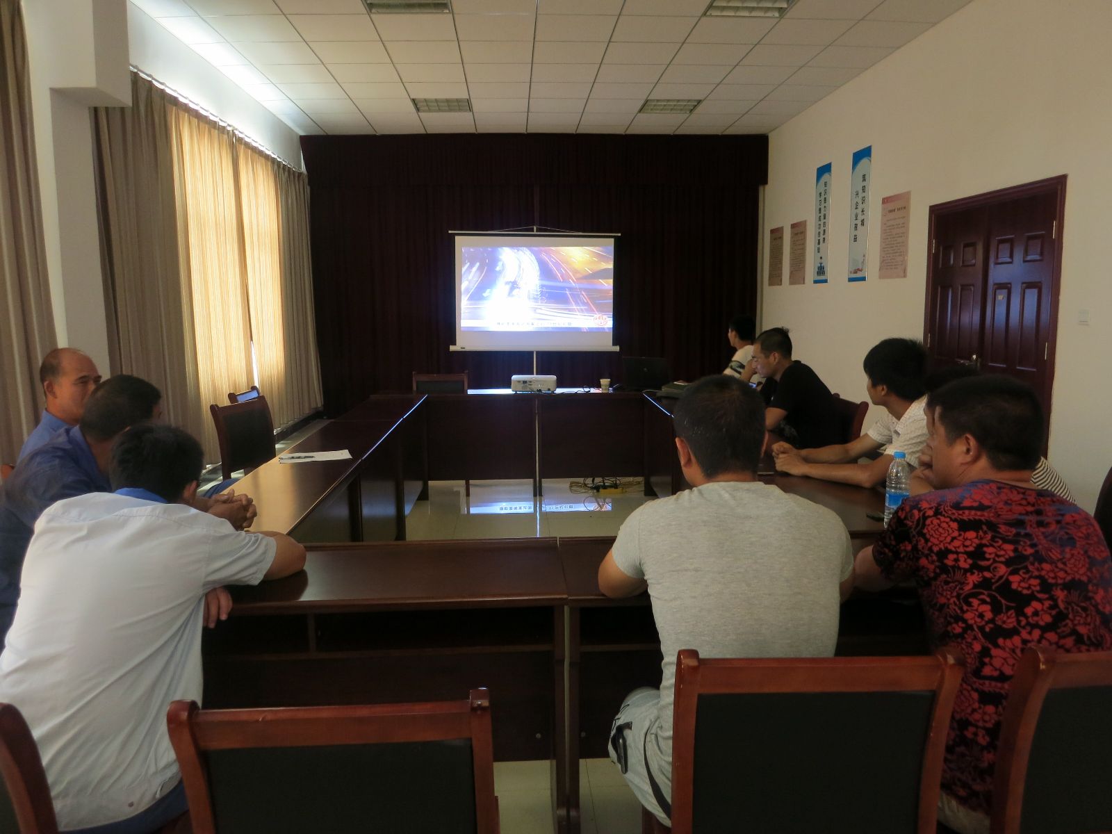 公交大浦廠(chǎng)、維修公司共同開(kāi)展專(zhuān)題培訓活動(dòng)