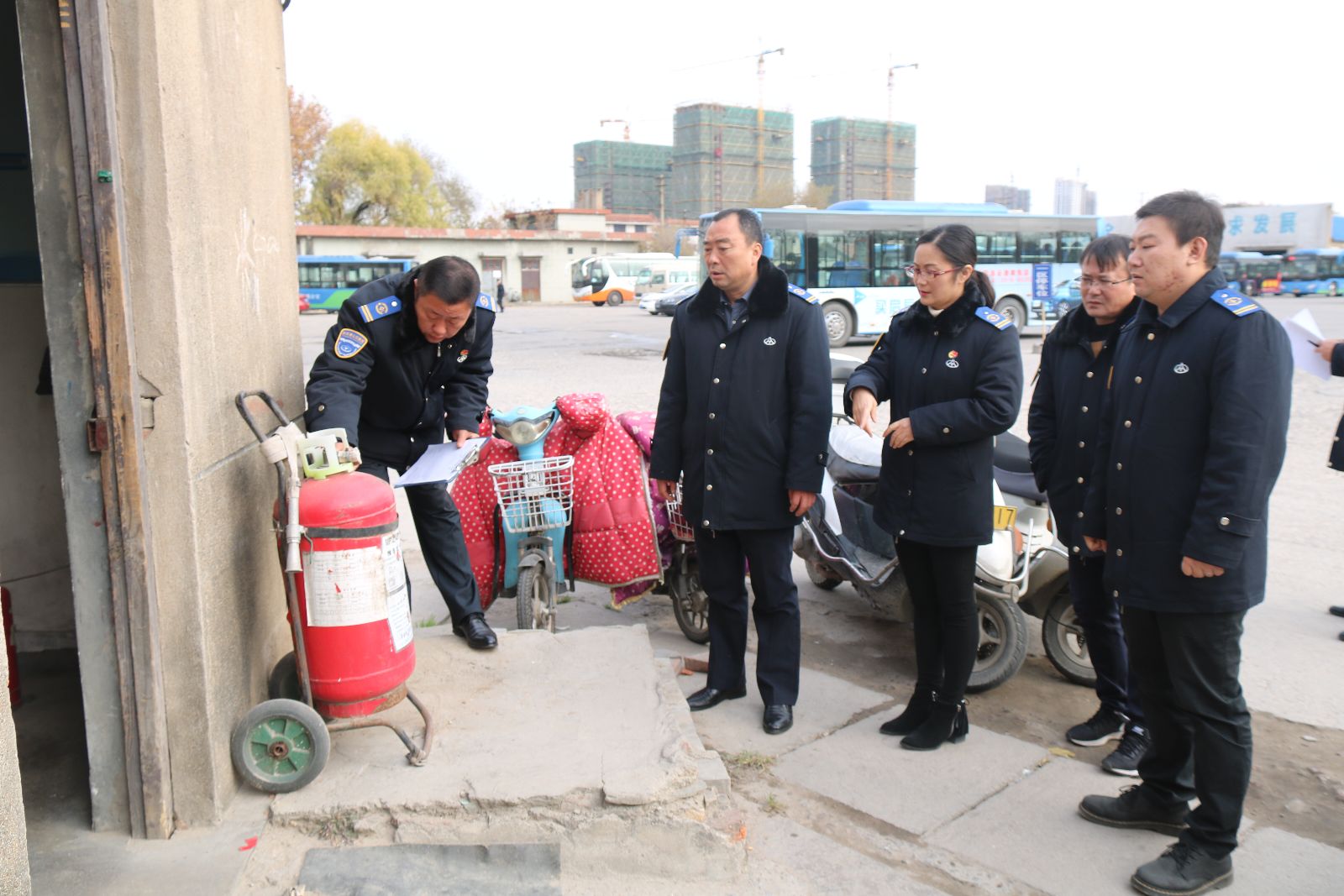 公交集團海州公司全力保障冬季安全運營(yíng)