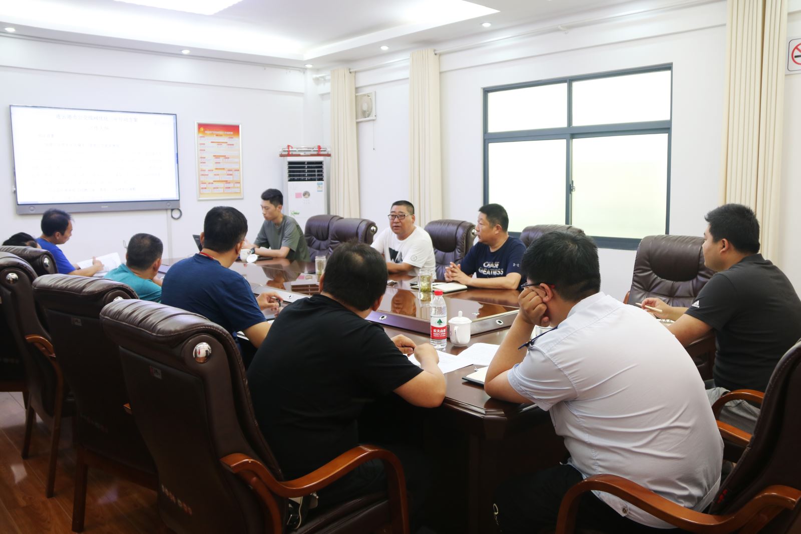 公交集團召開(kāi)線(xiàn)網(wǎng)優(yōu)化行動(dòng)方案研討會(huì )