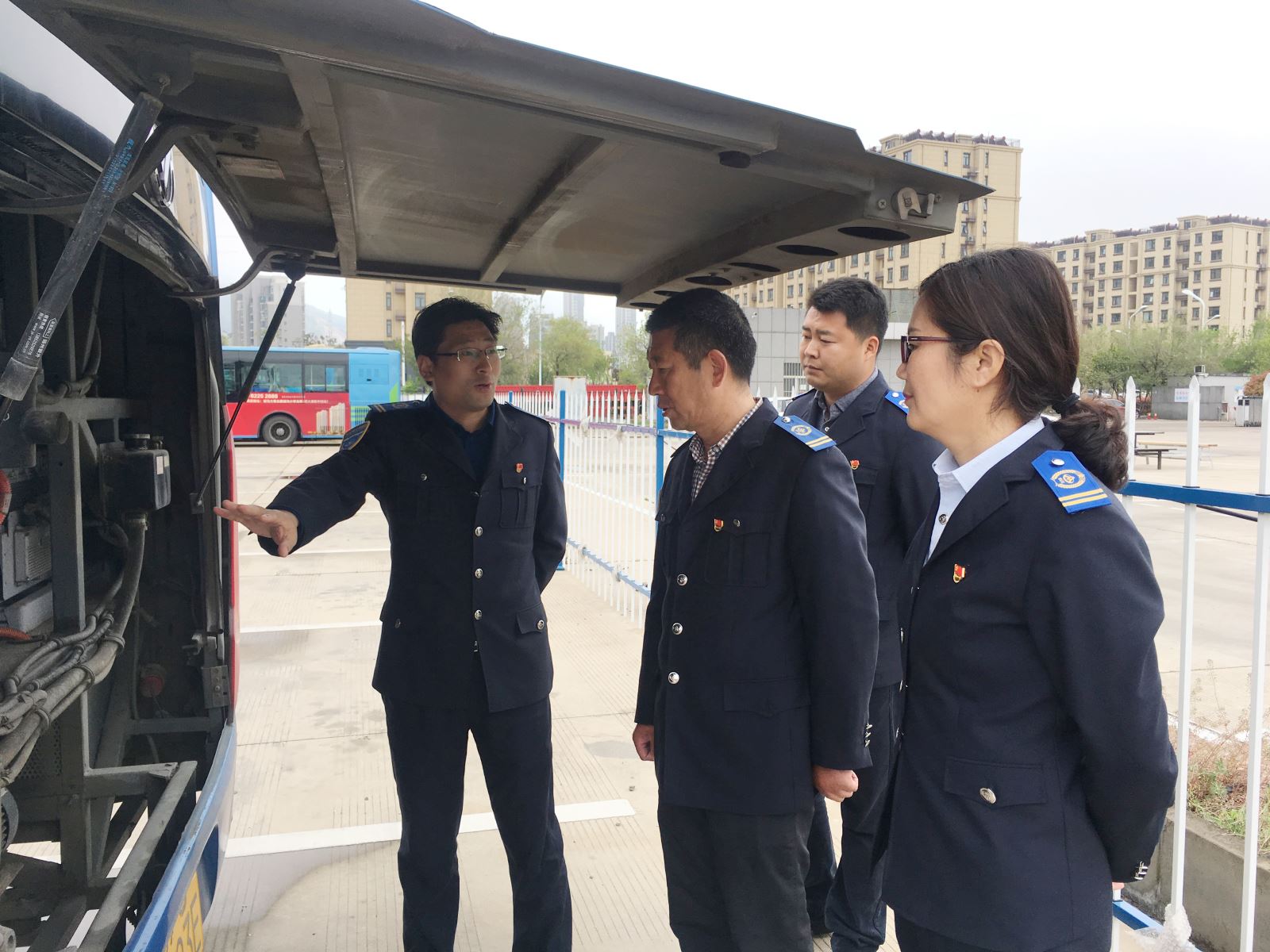 公交集團紀委開(kāi)展安全生產(chǎn)大排查、大整治專(zhuān)項督查工作